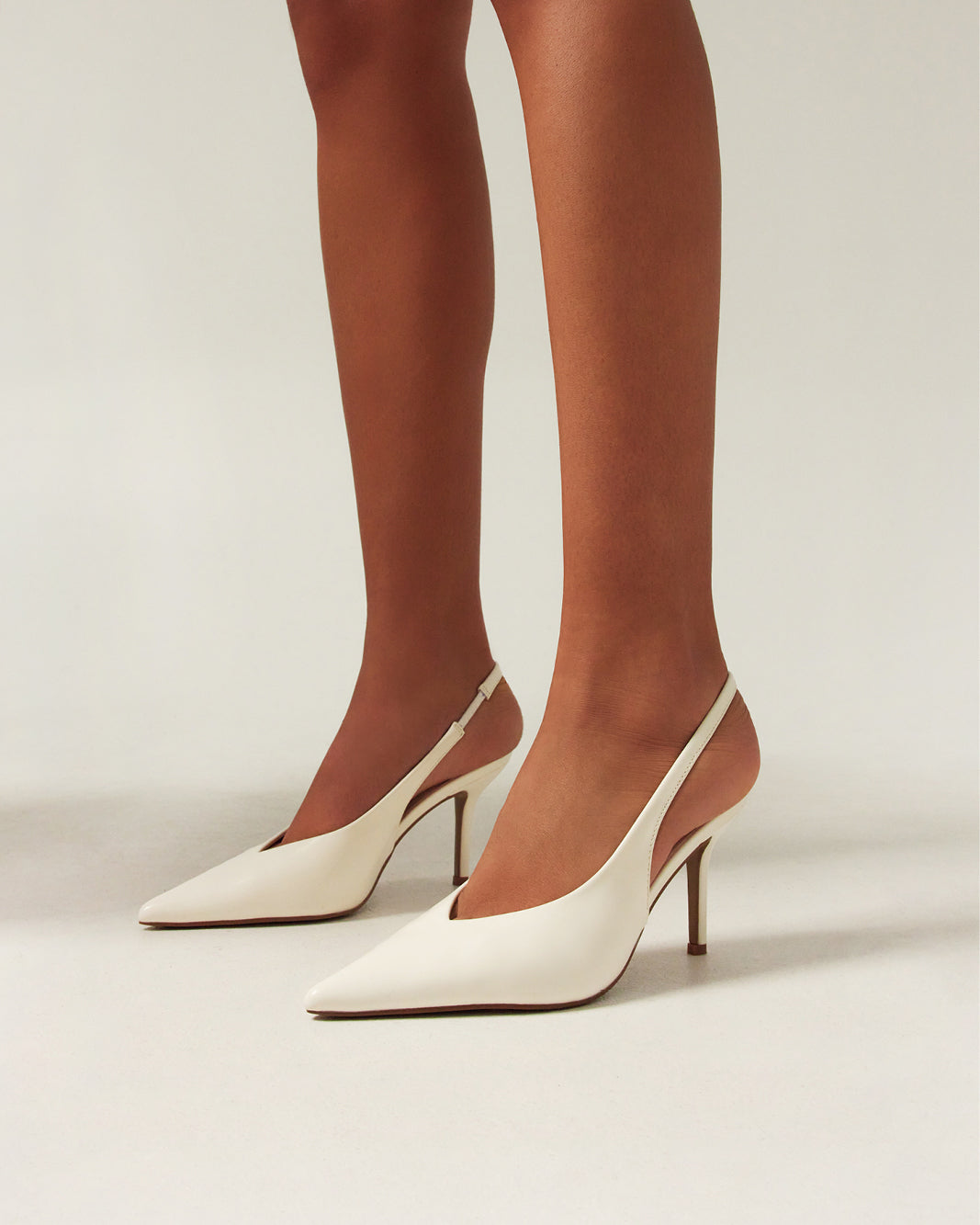 KENDRA - WHITE SHINE-PUMPS-Billini-Billini