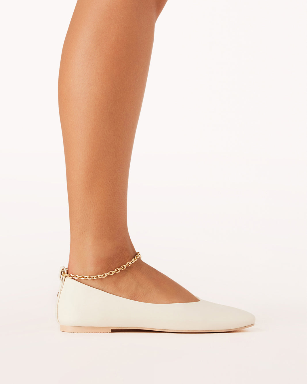 LEANNA - BONE-Flats-Billini-Billini